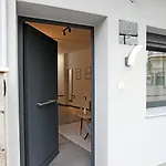 Daire Thita Center
