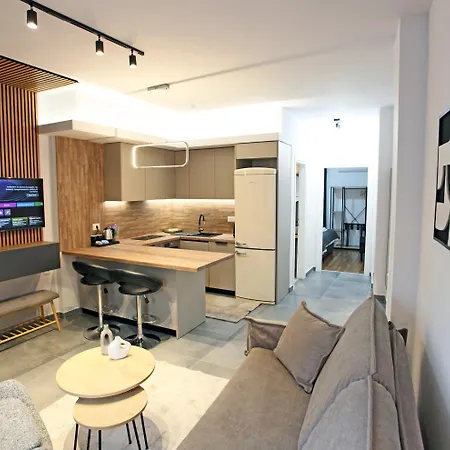 Appartamento Thita Center