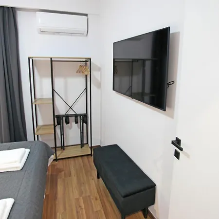 Apartament Thita Center *
