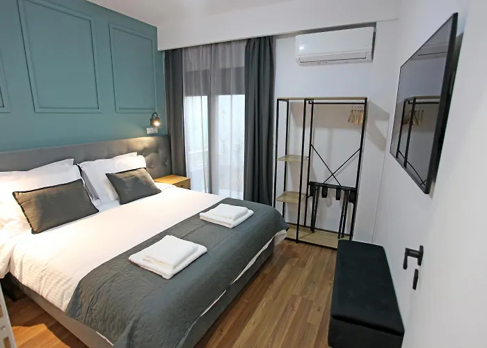 Thita Center * Litóchoron